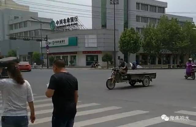 9a81499b24b67af796c69c14d5aedeac.jpg