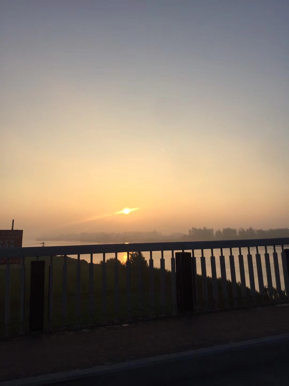 20180807105224153359439651737.jpg