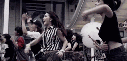 5f62506d5ef8d5b704c098fe5e78bd15.gif
