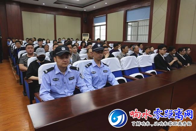 bc9009ad92e3d69ecff4c2de5280c71e.jpg