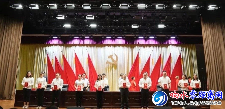 3edca726d99c7322bcea041740c8dcb0.jpg