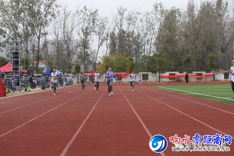 5cb92022d6b9bf4243e58e3d3946bedd.jpg