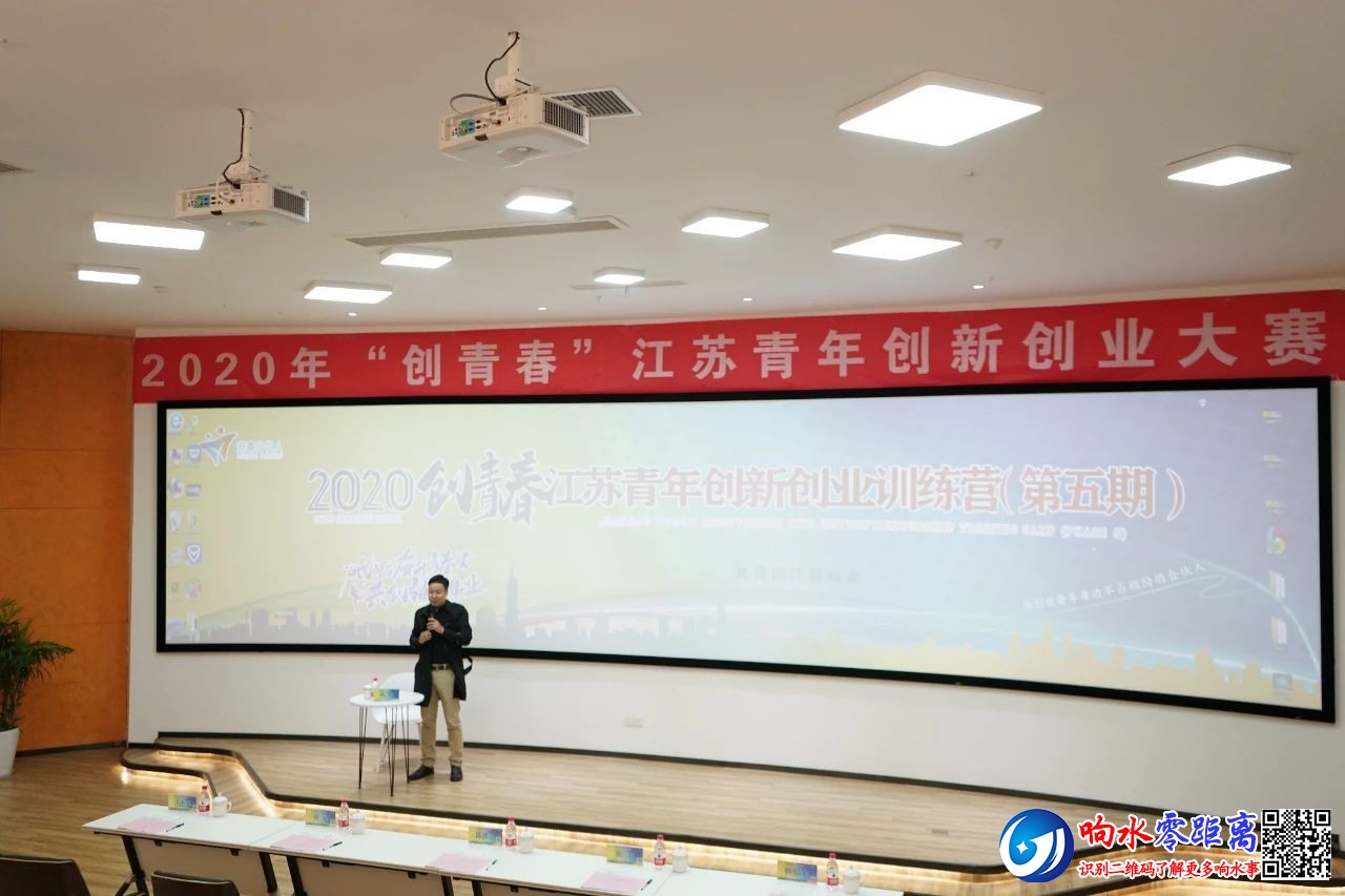 1ebc175a42f6cc5a665ea779c1eae8bf.jpg