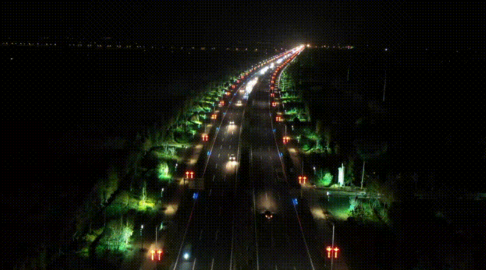99b6e963040df25bdde6b8d7d5c01418.gif