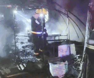 92df055024e809c2f7074a8d43333b45.gif