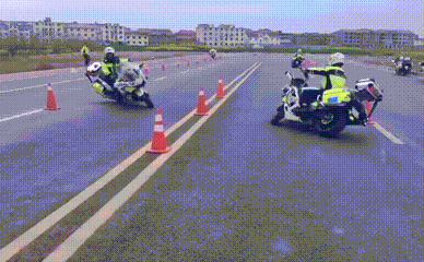 f96dfc9bf80a970027df5baa5bcef264.gif