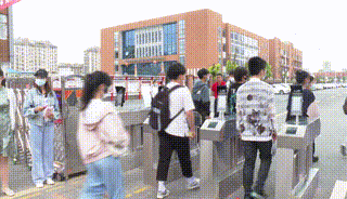 ce50a64bc93b4927a695739d58d8d49d.gif